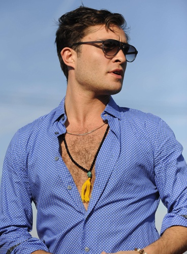 Tendance mode Pour ou contre la chemisette pour homme