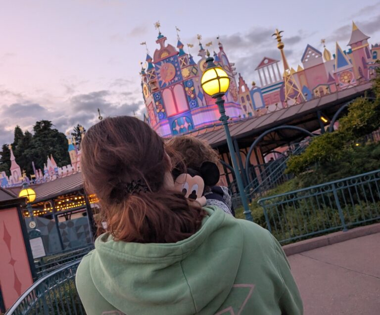 Aller à Disneyland Paris avec un bébé de 2 ans : Guide complet et conseils pratiques